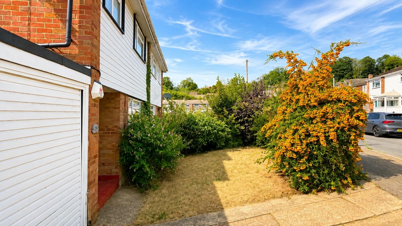 Holmhurst Lane, St. Leonards-On-Sea